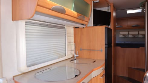 4p Hymer integrated from 2004
