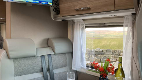 Joey – Luxury 2021 Two berth Motorhome