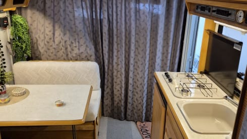 Hurbey π€© β πͺ΄πͺ΄ Off grid retro Hymer ππ