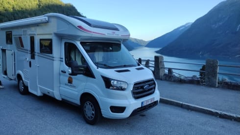 Holiday Adventure – 4p Roller Team semi-integrated uit 2022