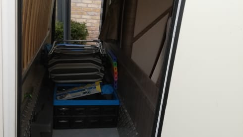 Luxurious family camper with a great sense of space and great travel comfort