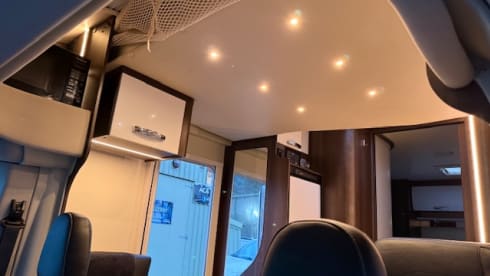 5 berth Roller Team alcove from 2018