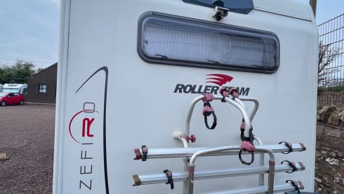 Rollerteam Zefiro 690G 4 berth 