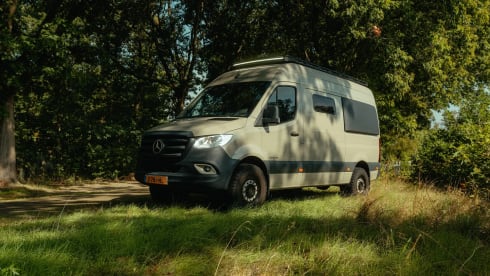 The Beast – 4-sitziger Mercedes-Benz Bus ab 2025