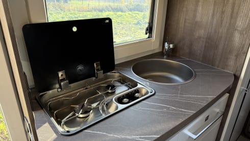 5p Benimar semi-integrated uit 2025