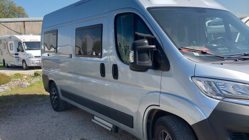 Jolly-Jumper – Il mio furgone POSSL Summit 600 per un viaggio su strada autonomo...