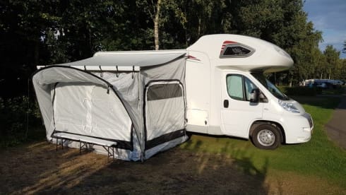 Homecar – Kompletter HomeCar-Familiencamper mit Motorklimaanlage