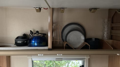 Mary Hen – Swift Escape 664 4 Berth Motorhome
