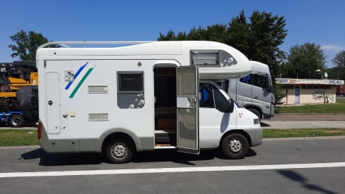4p Fiat alcove from 2001