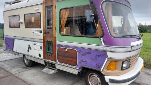 Tinker – 2p Hymer integrated uit 1981