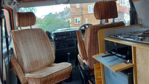 Cynthia – Cynthia our outrageously Orange VW camper