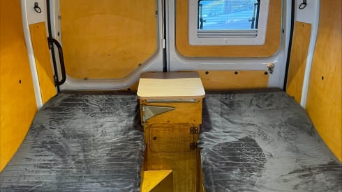 Stealth camper  – 2 berth Renault bus from 2021