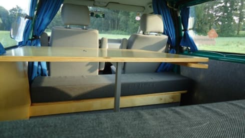 Amsterdam – Amsterdam - Cozy and robust VW T4 campervan