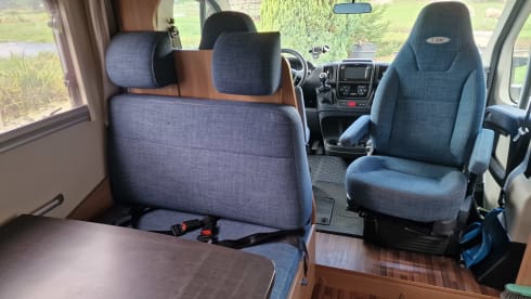 6p LMC alcove uit 2017