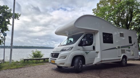 Forster – 7p Foster alcove from 2019