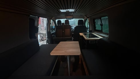 AGA Campervans – Camping-car Ford 3 places de 2018