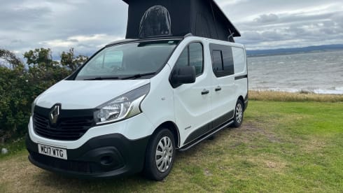 Campervan with Elevating Roof