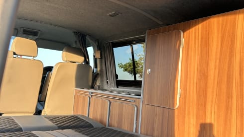 Luxury Clean VW Transporter For hire 
