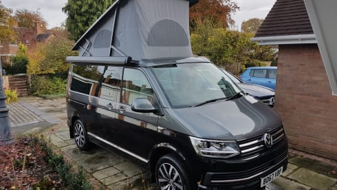 Billy – 4 berth Volkswagen California Ocean 2017