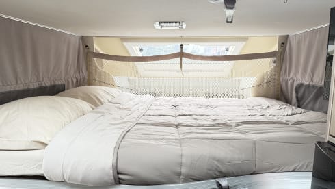 Chausson Welcome 728EB – Embark on an adventure with our Chausson Welcome 728 EB! 🚐✨