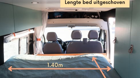 Compact off-grid Peugeot Boxer with length bed for 2 people