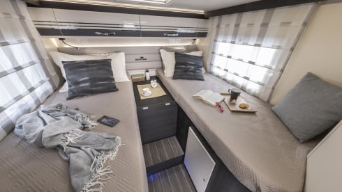 Dakota – Roller Team met 4 slaapplaatsen, semi-geïntegreerd vanaf 2024.