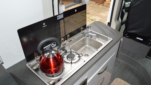 Klara – Autobus Peugeot 4 couchettes de 2018