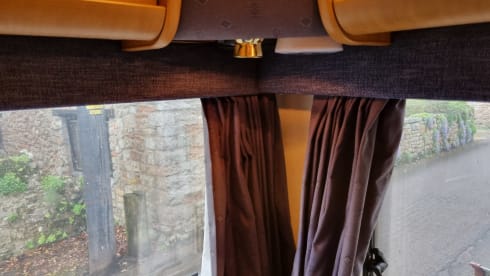 SUXi – SUXi - iMotorhome  and Off Grid Glamping