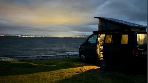 Reggie Grey – 4 berth T6.1 Volkswagen Campervan 2021