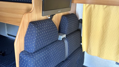 LUCIANO08 – CAMPER PRATICAMENTE NUOVO