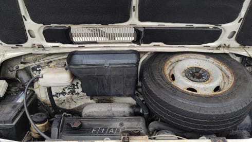 Chateau Ducato – Alcôve Hymer 4p de 1993