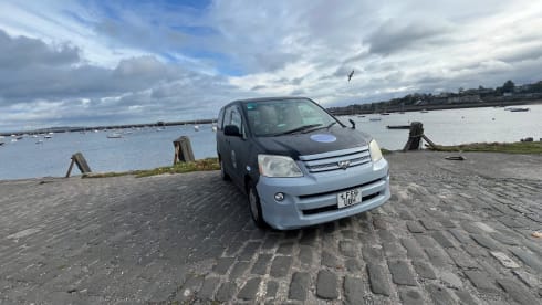 Cherny – super cosy  - automatic campervan. price  includes insurance !
