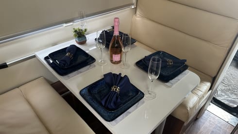 Merther – Roller Team 746 6 Berth
