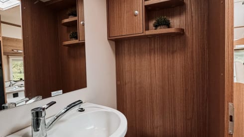 6 Berth Fiat Alcove 2020