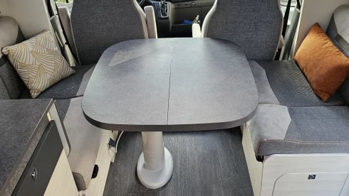 Challenger semi-integrated