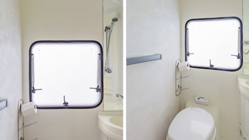 Nice compact 5p McLouis camper