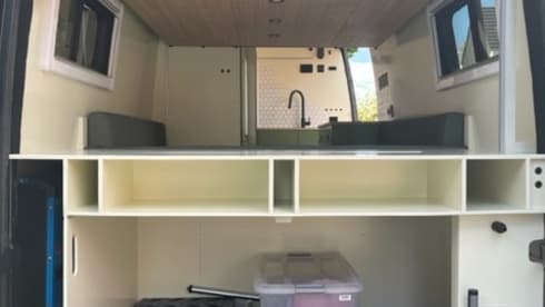 Sprinter – Luxury Mercedes Sprinter campervan