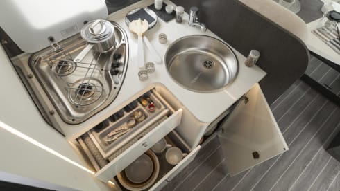 Roller 84 – ROLLER TEAM 284TL 5PERS. AUTOMATIQUE 2023 ENTIÈREMENT ÉQUIPÉE!