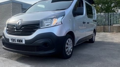4 berth Renault Trafic campervan from 2015