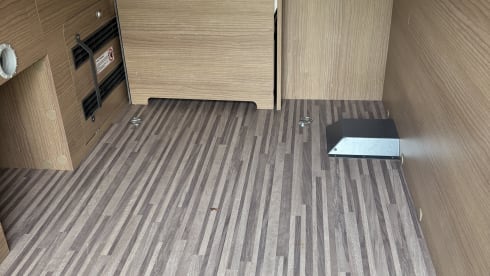 2p Malibu bus uit 2025