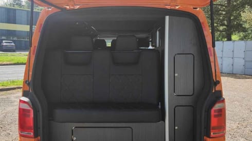 Nemo – 4 berth dog friendly campervan with Pop top
