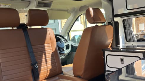 Tour Bus – 4 berth Volkswagen campervan from 2017