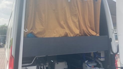 unique, attractive, compact 2-person Volkswagen camper 