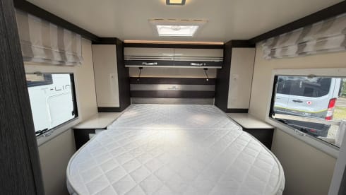 Sofia – Luxury 2023 Roller Team Zefiro 696 - 4 Berth - Adventure Awaits!