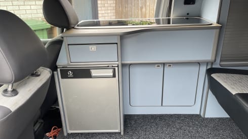 Caddy  – VW Caddy Maxi Micro Campervan. 4 Berth. 