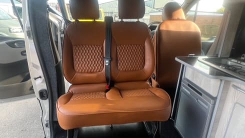 4 berth Renault Trafic campervan from 2015