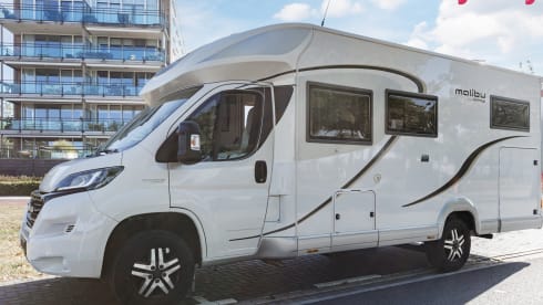 2p Malibu semi-integrated uit 2017
