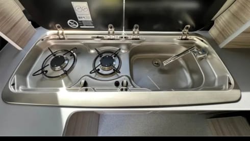 Jim – Camping-car Nissan 4 places de 2009