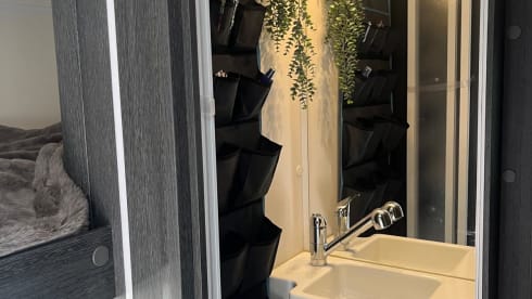 Jenny – 4p Roller Team semi-integrated from 2022