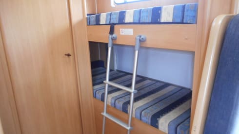 Easy 7  motorhome 6 berth Dethleffs 